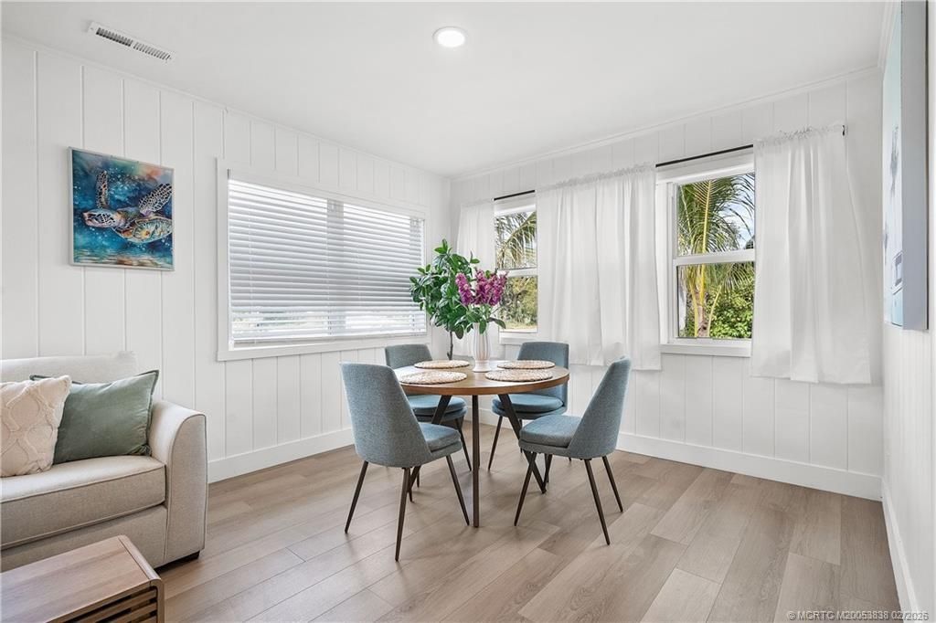 901 SE Madison Avenue, Stuart, FL 34996 Photo