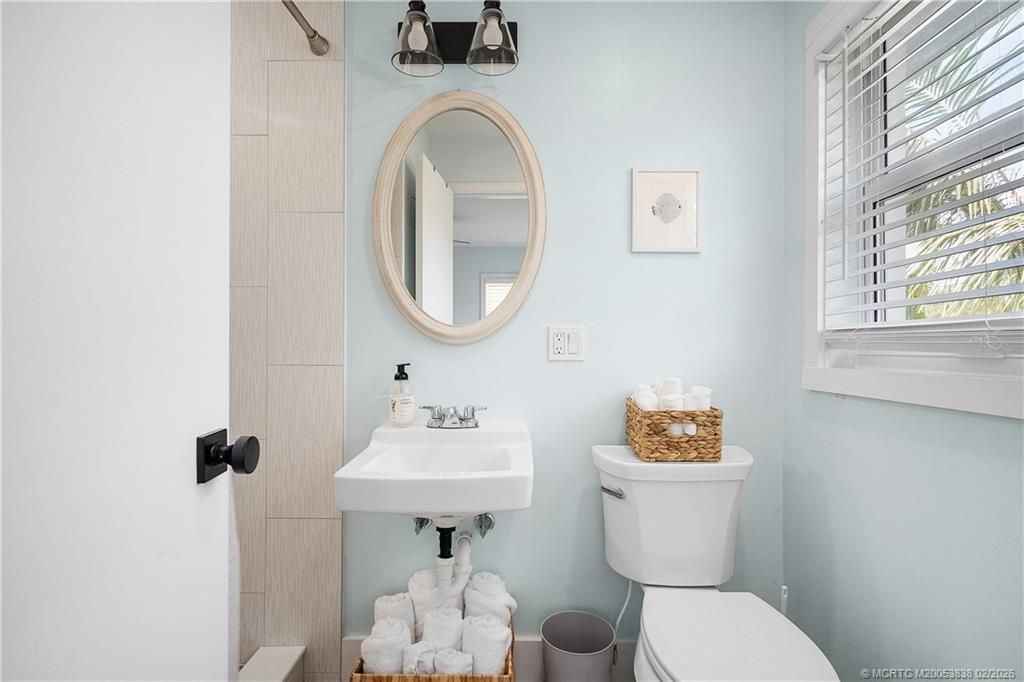 901 SE Madison Avenue, Stuart, FL 34996 Photo