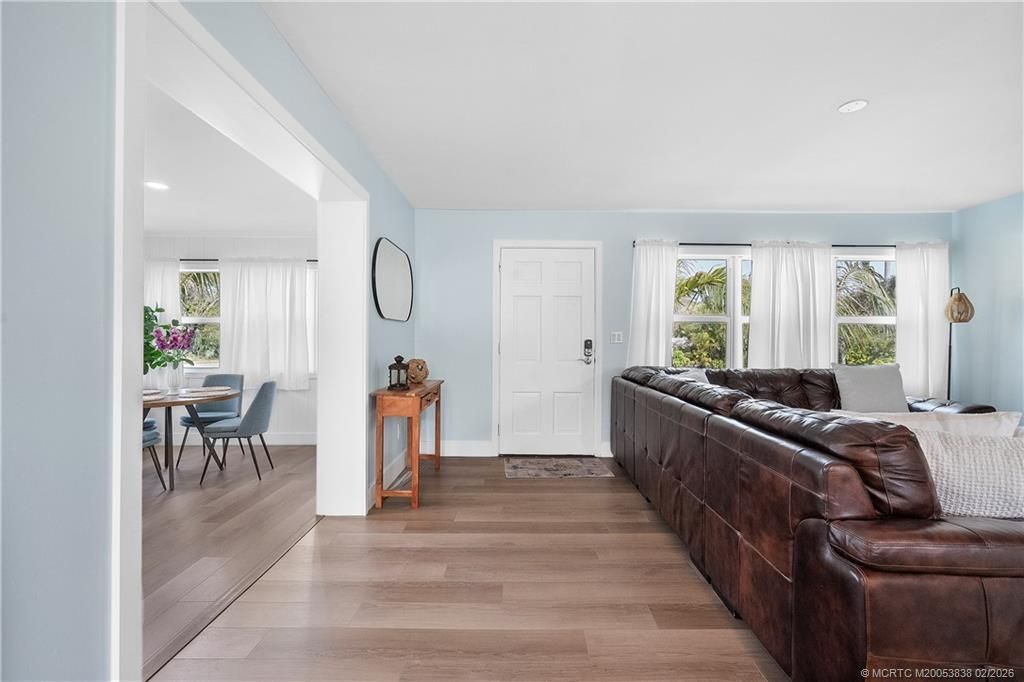 901 SE Madison Avenue, Stuart, FL 34996 Photo