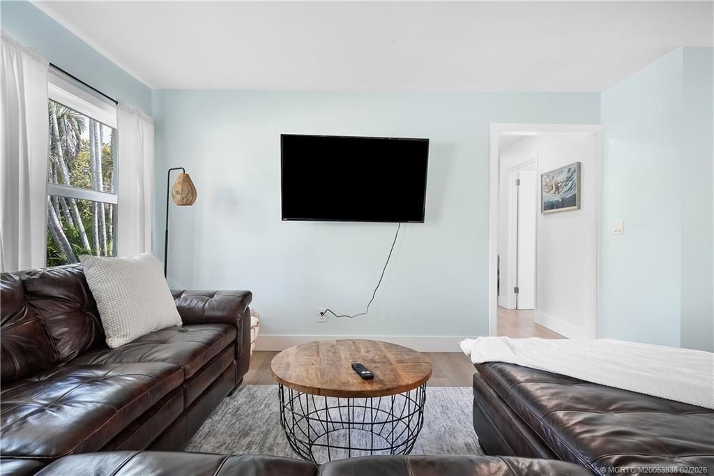 901 SE Madison Avenue, Stuart, FL 34996 Photo