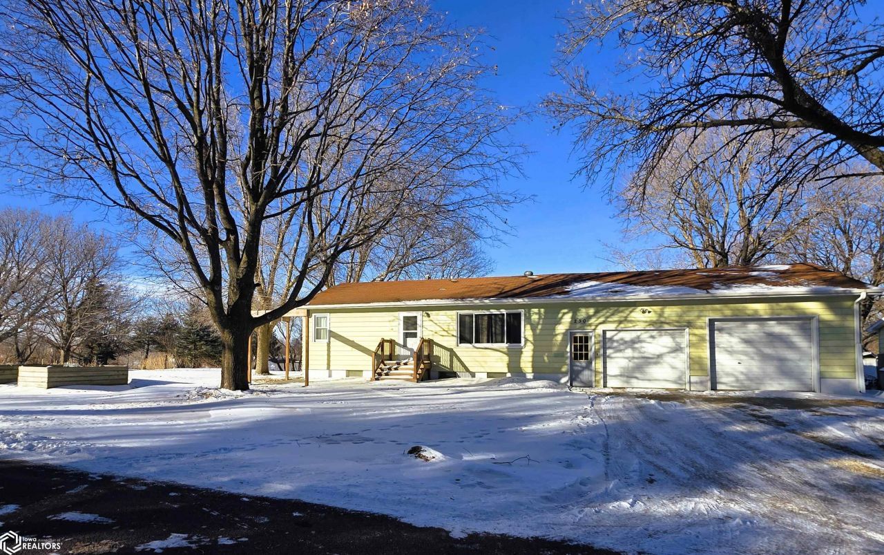 230 5th Street W, Crystal Lake, IA 50432 Main Photo