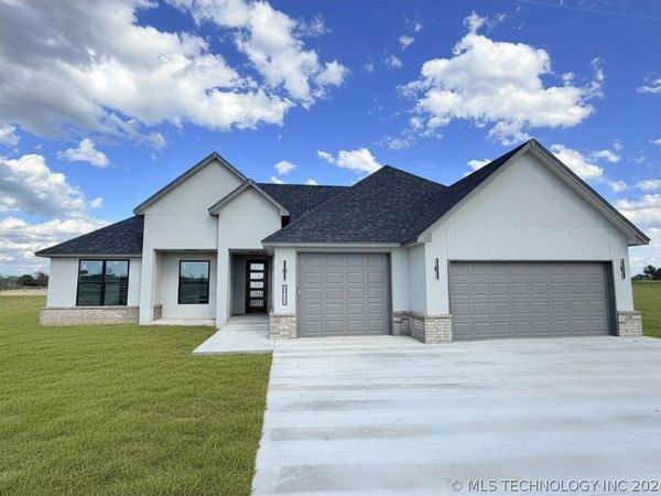 13711 N 58th East Avenue, Collinsville, OK 74021