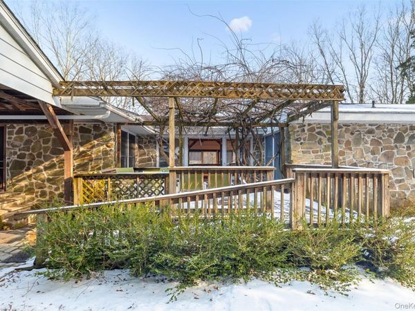 660 N Chodikee Lake Road, Highland, NY 12528