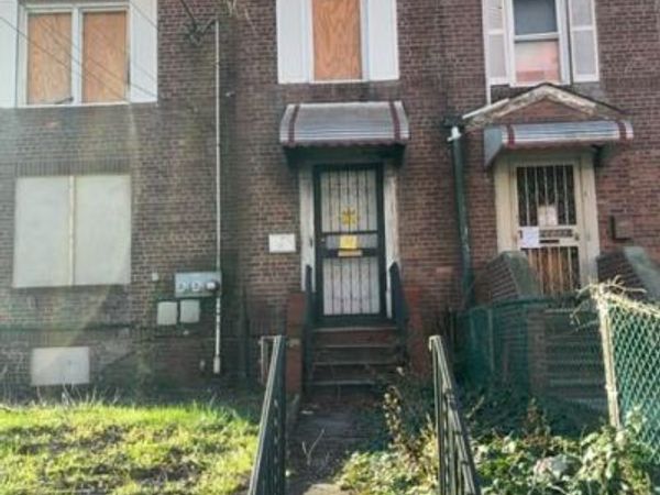 19514 Hollis Avenue, Saint Albans, NY 11412