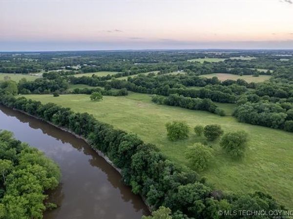 13 S 4420 Road , Vinita, OK 74301