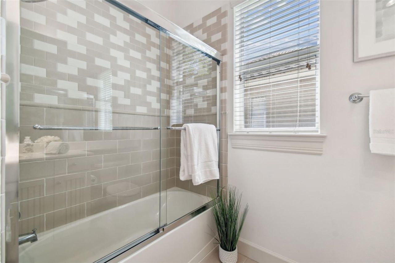 2935 Grey Oaks Boulevard, Tarpon Springs, FL 34688 Photo