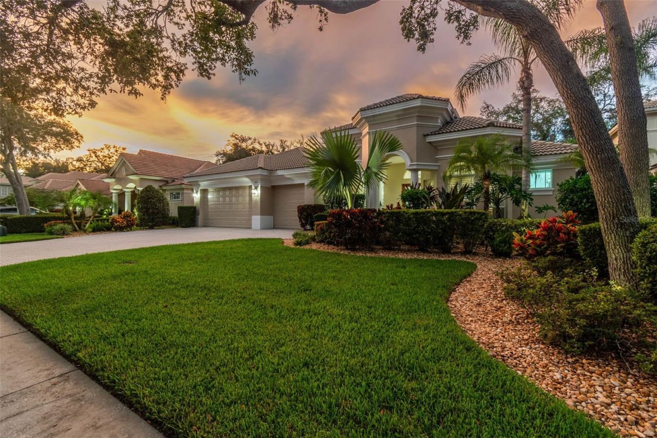 2935 Grey Oaks Boulevard, Tarpon Springs, FL 34688 Photo