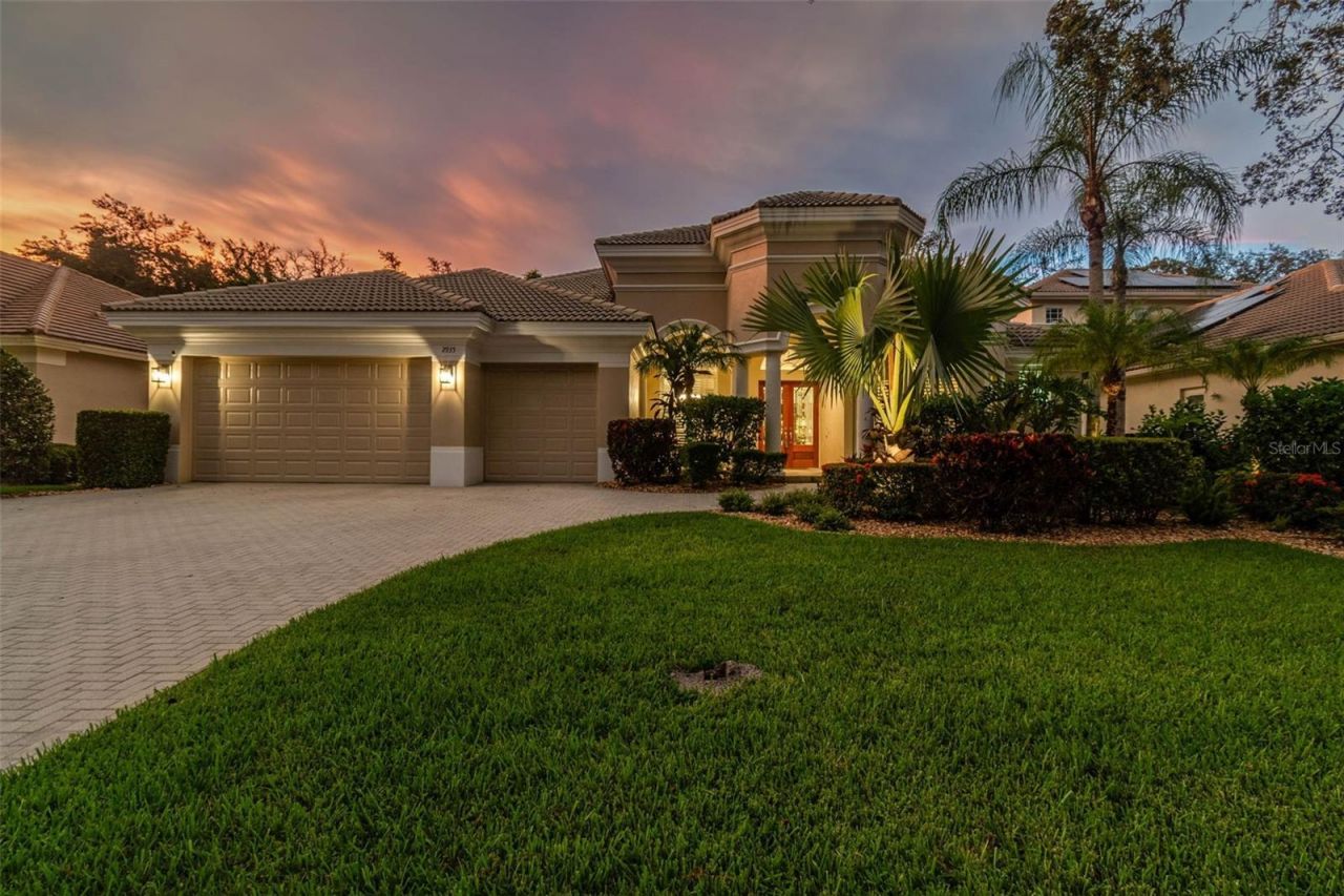 2935 Grey Oaks Boulevard, Tarpon Springs, FL 34688 Photo