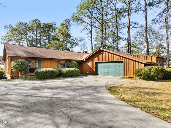 7712 Laie Place, Diamondhead, MS 39525