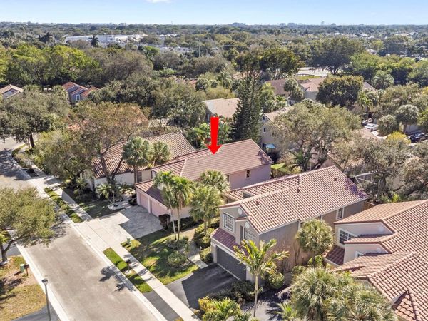 10320 NW 10th Court, Plantation, FL 33322