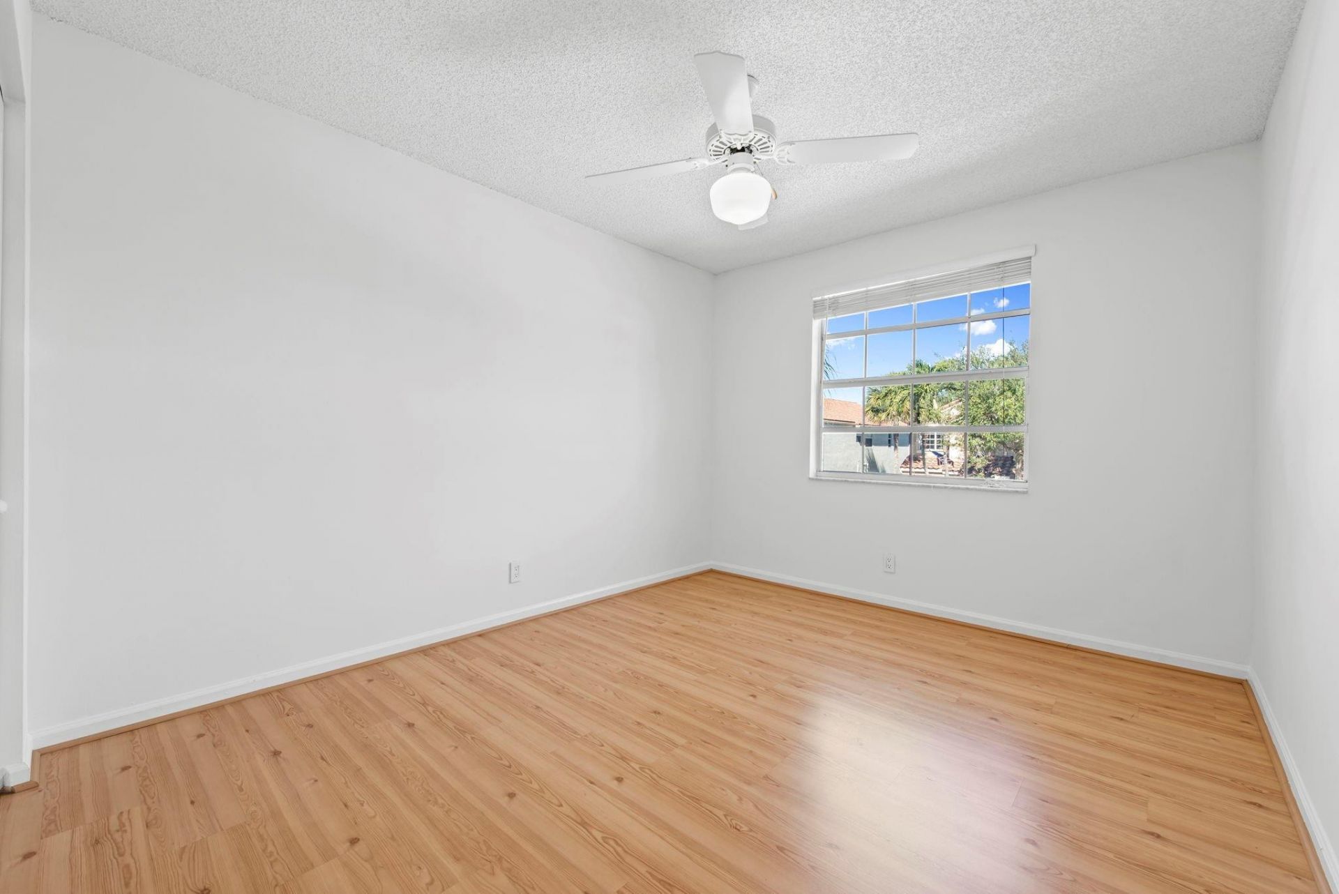 10320 NW 10th Court, Plantation, FL 33322 Photo