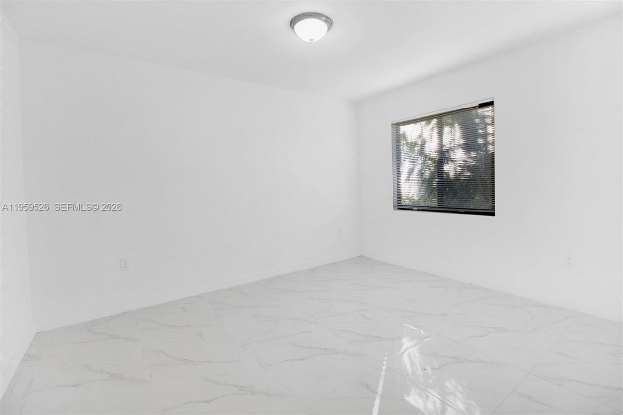 21226-21230 SW 119th Ave, Miami, FL 33177 Photo