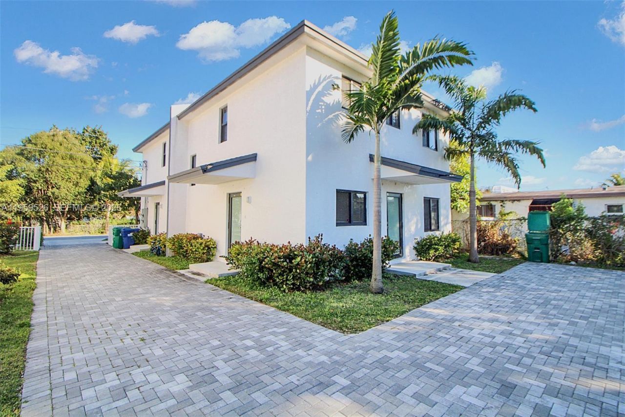 21226-21230 SW 119th Ave, Miami, FL 33177 Photo