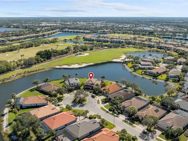 9132 Crystal CT, NAPLES, FL 34120