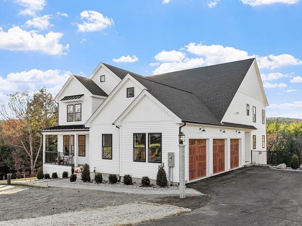 18 Sprague Mill Road, Bedford, NH 03110