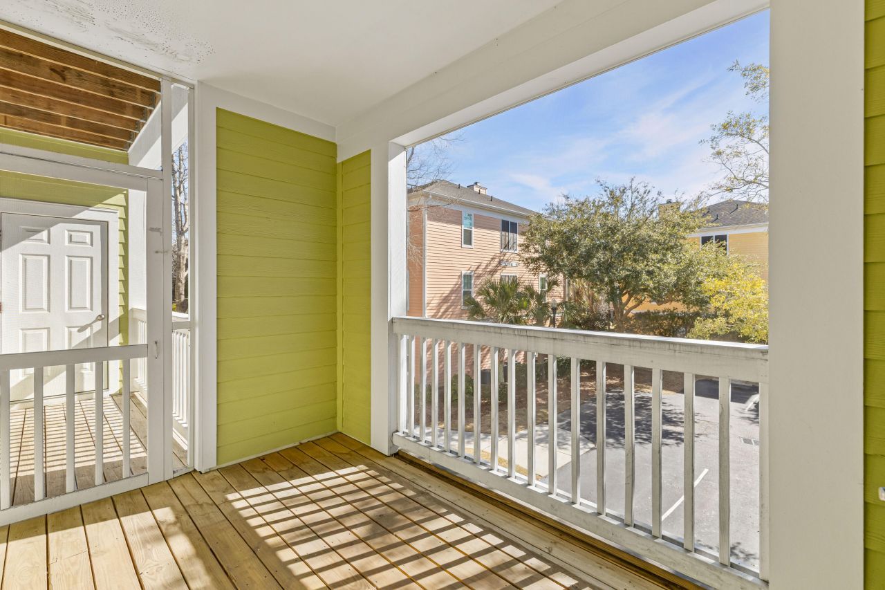 2322 Chatelain Way Photo 10