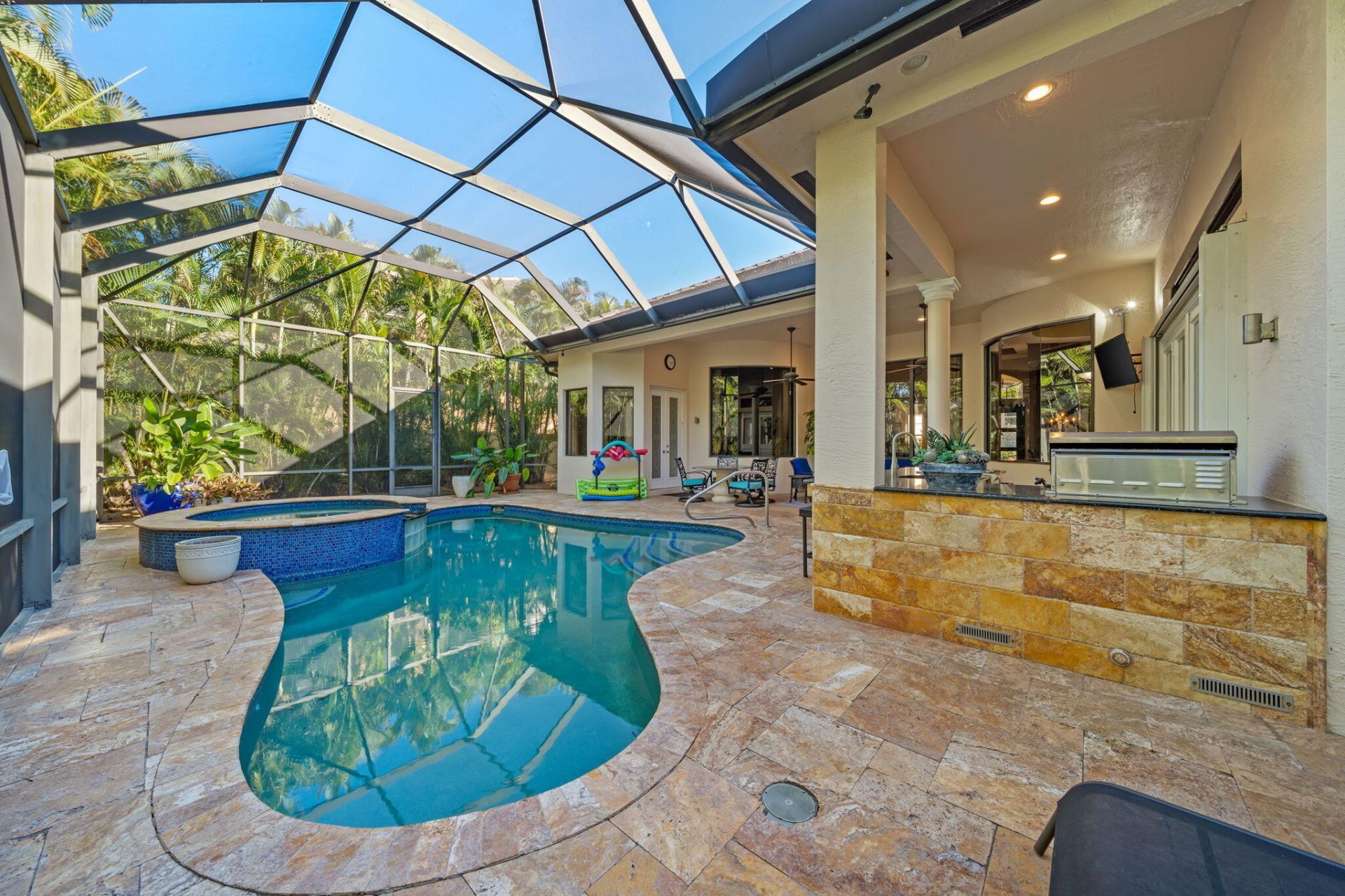 10710 Versailles Boulevard, Wellington, FL 33449 Photo