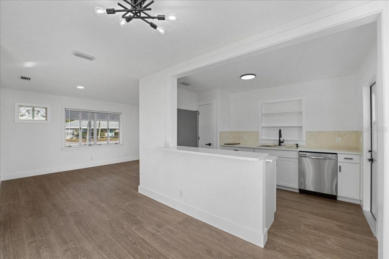 1406 28th Street W, Bradenton, FL 34205 Photo