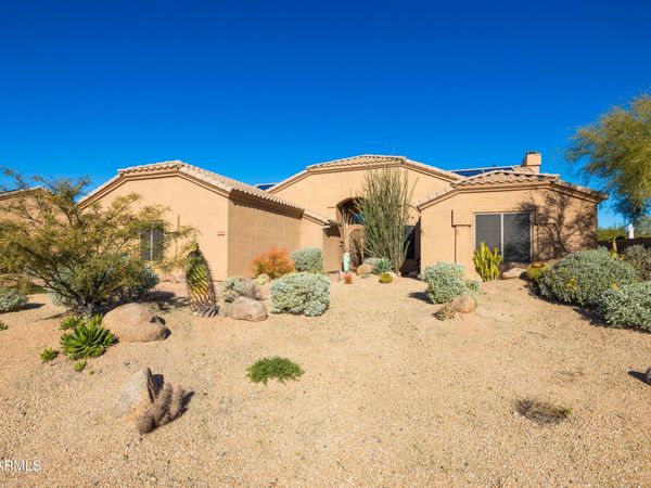 7050 E CARRIAGE TRAILS Drive, Scottsdale, AZ 85266