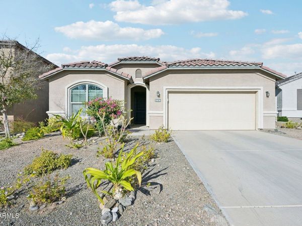 10736 W BRONCO Trail, Peoria, AZ 85383