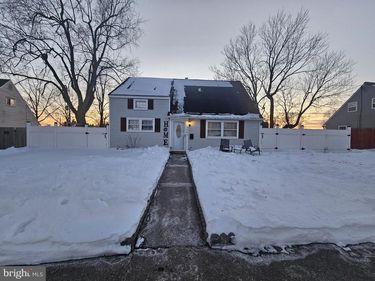 906 SUTTERS MILL LANE, TEMPLE, PA 19560