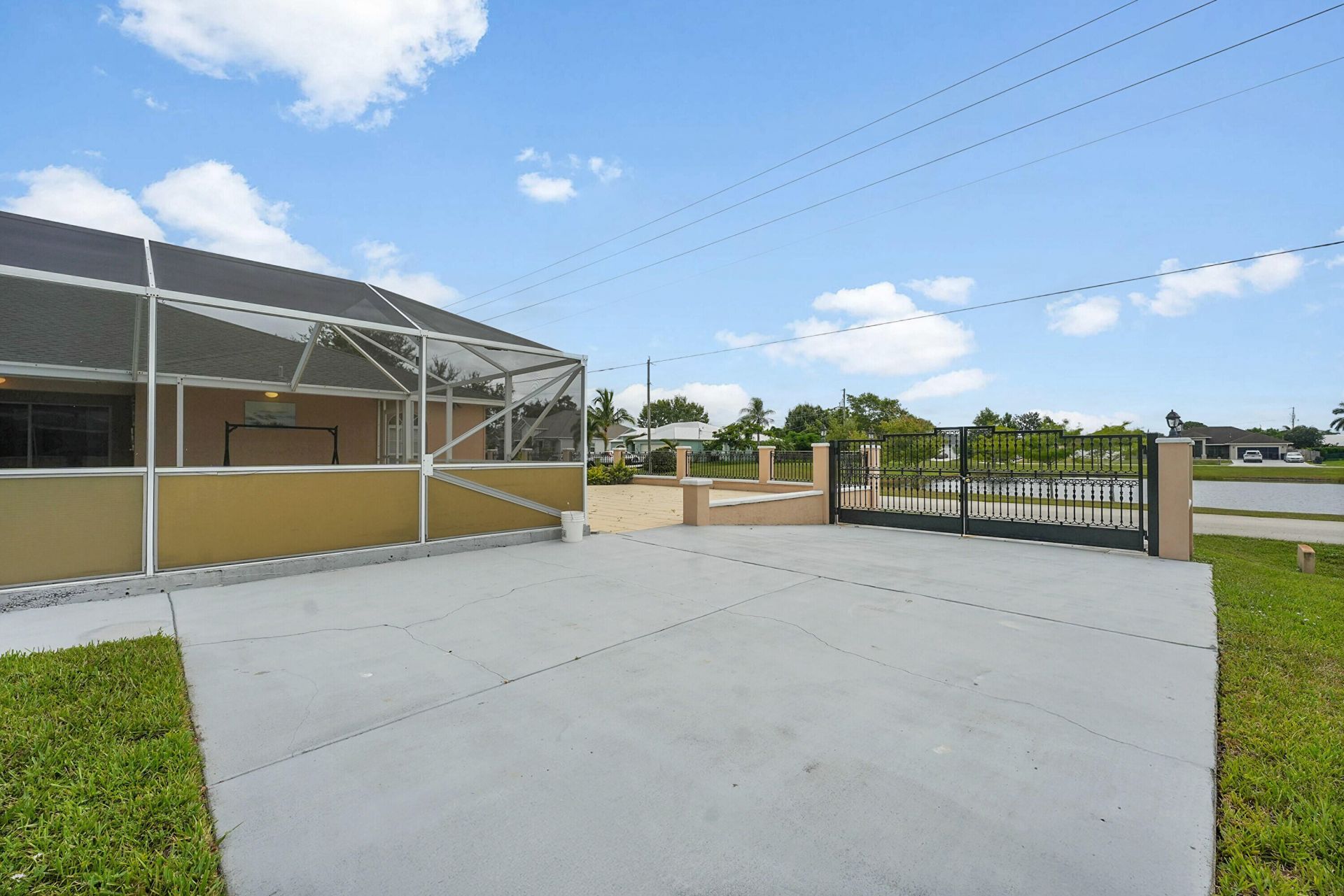 1402 SW Doe Court, Port Saint Lucie, FL 34953 Photo