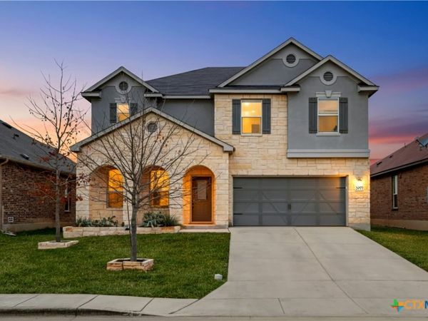 2077 Oxbow Circle, New Braunfels, TX 78130