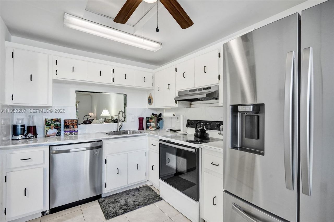 3511 E Inverrary Dr, Unit 107, Lauderhill, FL 33319 Photo