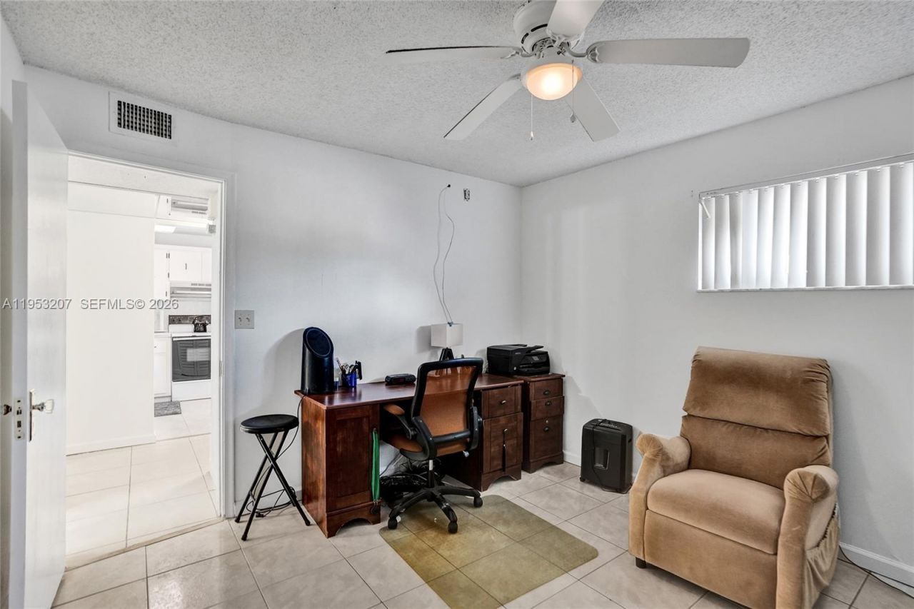 3511 E Inverrary Dr, Unit 107, Lauderhill, FL 33319 Photo