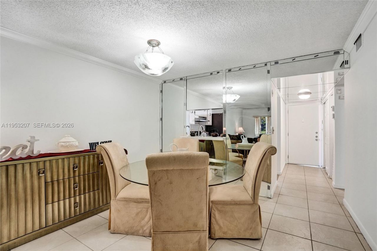 3511 E Inverrary Dr, Unit 107, Lauderhill, FL 33319 Photo