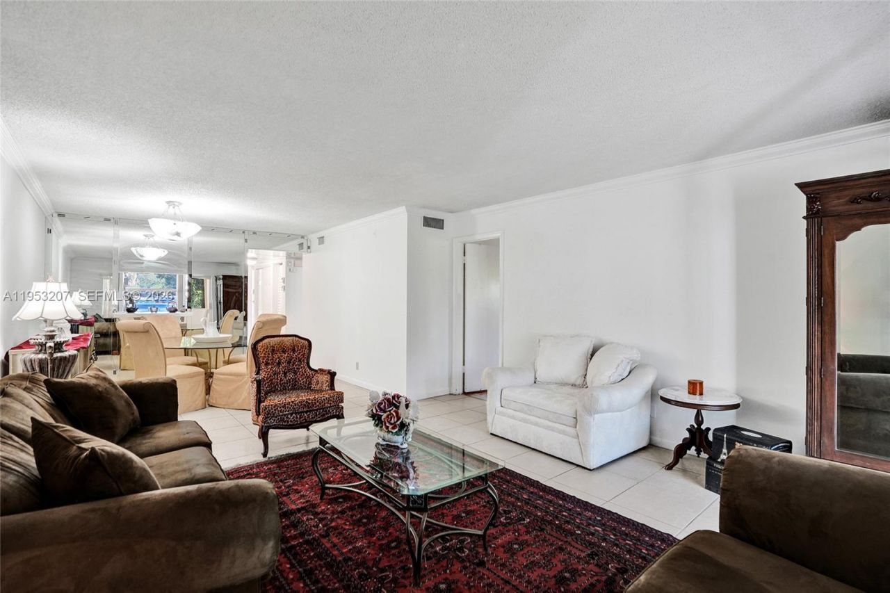 3511 E Inverrary Dr, Unit 107, Lauderhill, FL 33319 Photo