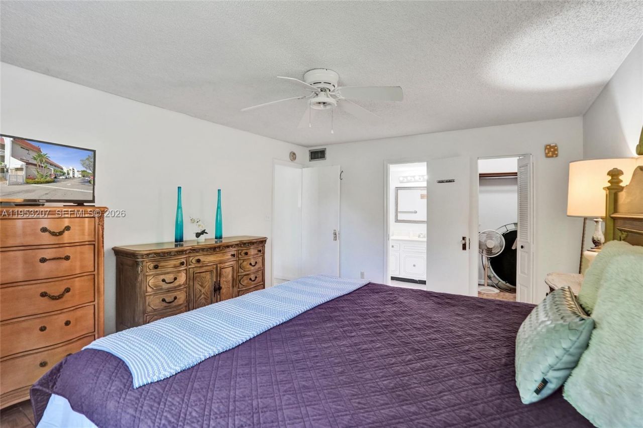 3511 E Inverrary Dr, Unit 107, Lauderhill, FL 33319 Photo