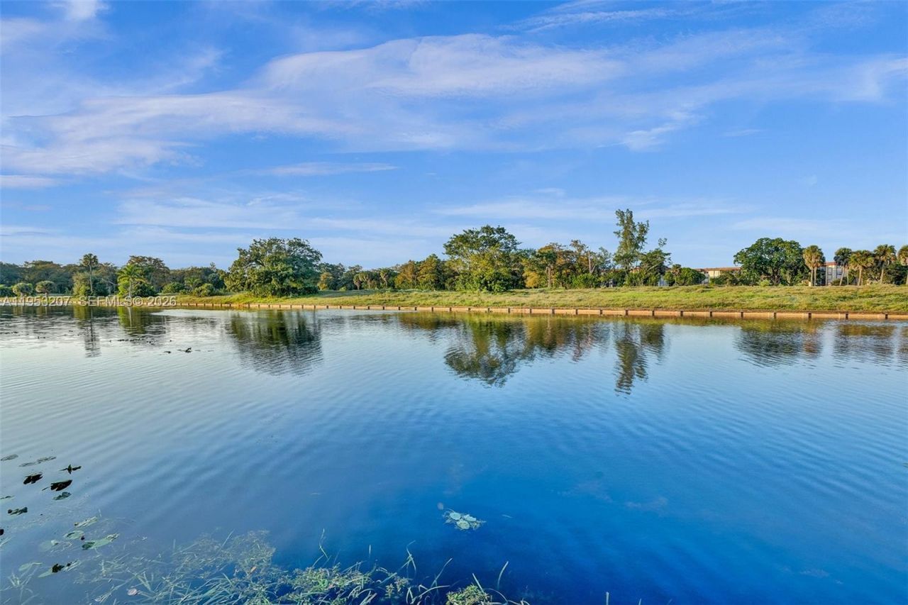 3511 E Inverrary Dr, Unit 107, Lauderhill, FL 33319 Photo