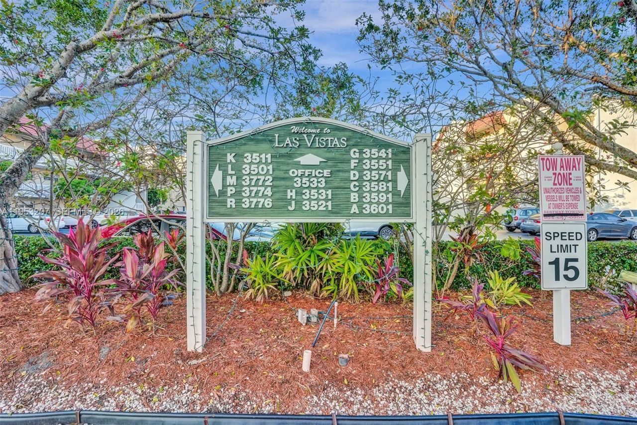 3511 E Inverrary Dr, Unit 107, Lauderhill, FL 33319 Photo