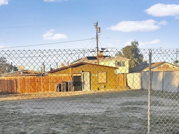 118 W Wilson, Ridgecrest, CA 93555