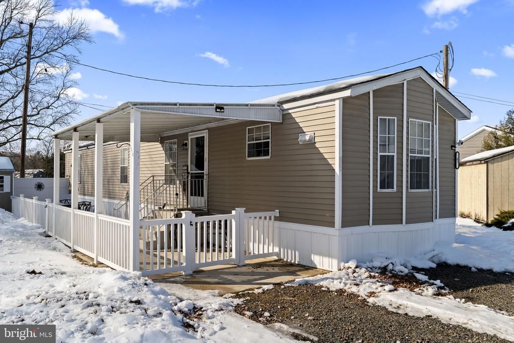 67 Indian Ann Trail, Shamong, NJ 08088 Main Photo