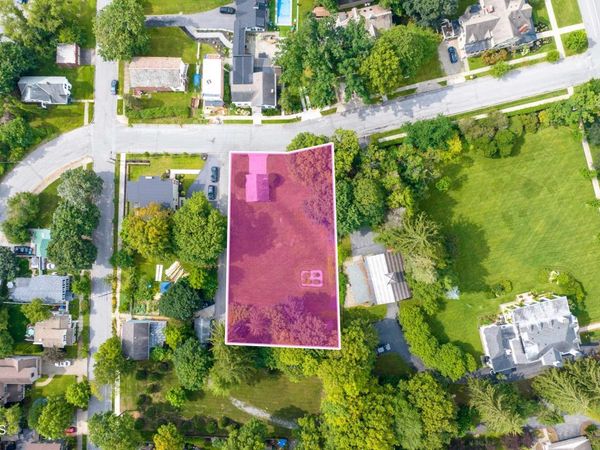 L70 N Circular North Street, Saratoga Springs, NY 12866