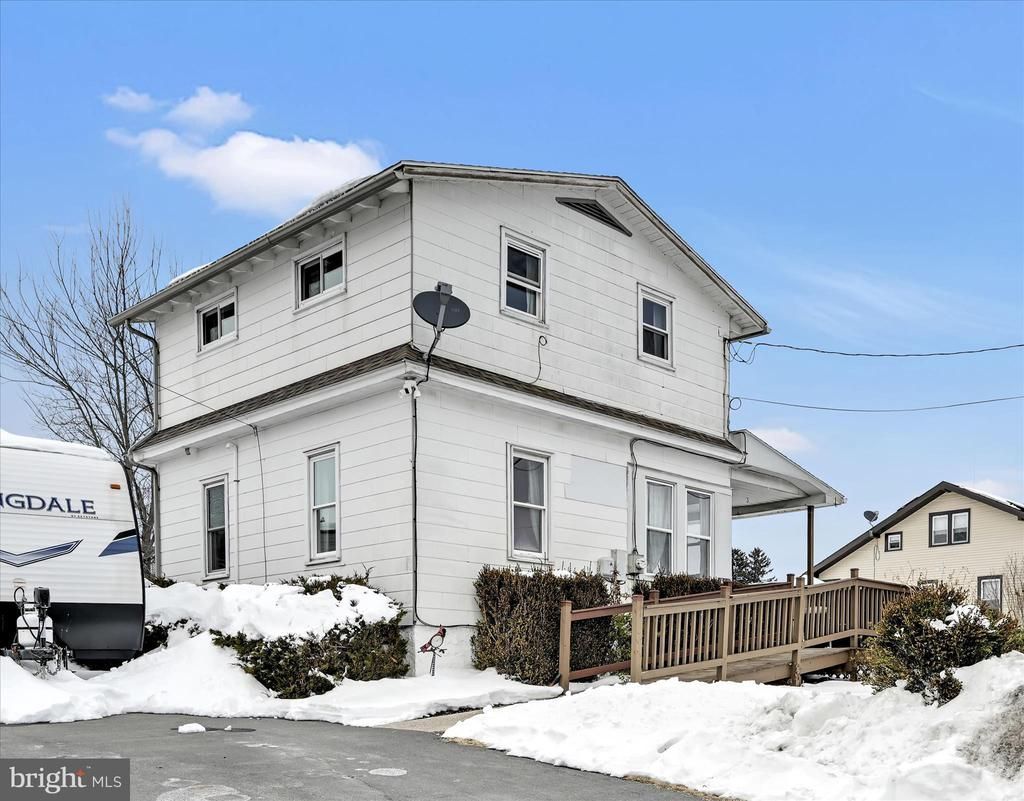849 DEEP CREEK ROAD, ASHLAND, PA 17921