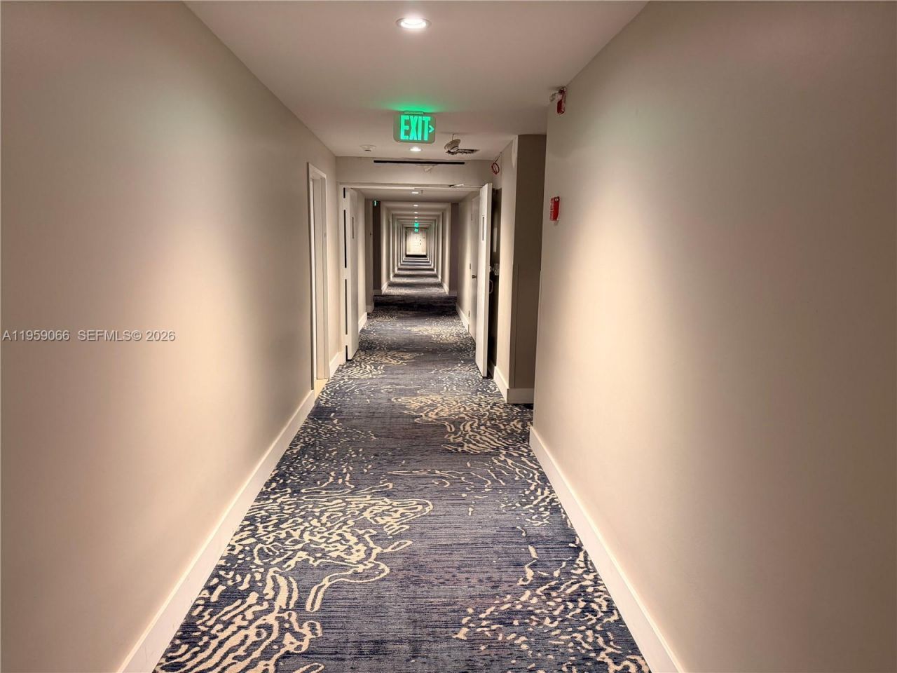 5601 Collins Ave, Unit 720, Miami Beach, FL 33140 Photo