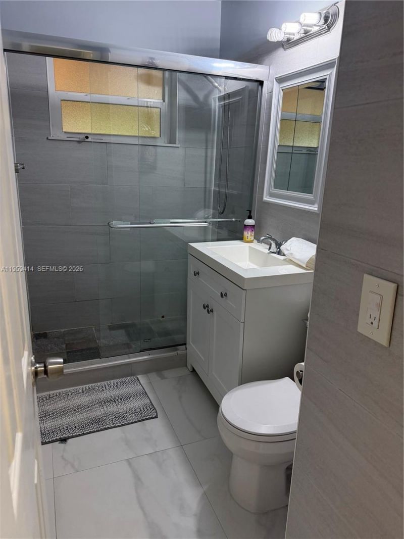 4210 SW 10th St, Plantation, FL 33317 Photo