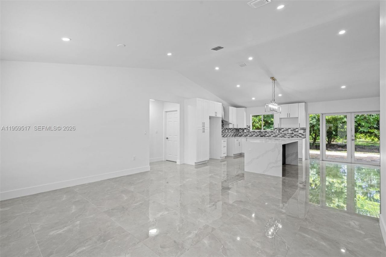 21991 SW 252nd St , Homestead, FL 33031 Photo