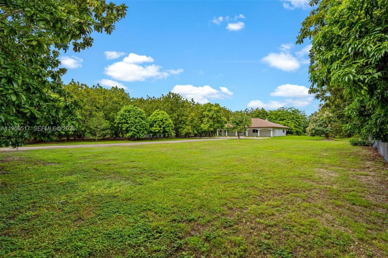 21991 SW 252nd St , Homestead, FL 33031 Photo