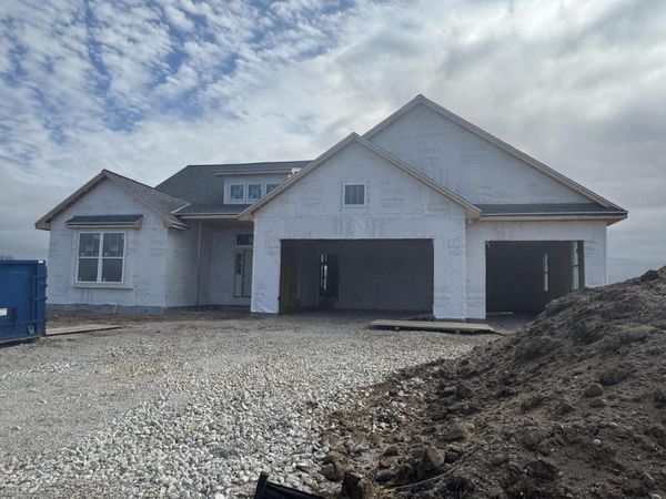 557 Talbot's Woods DRIVE, Dousman, WI 53118