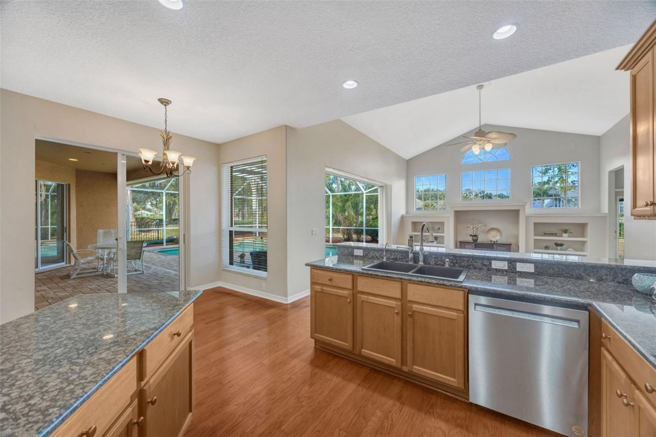 5802 Peach Heather Trail, Valrico, FL 33596 Photo