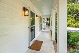 1055 Grand Concourse Street photo 4