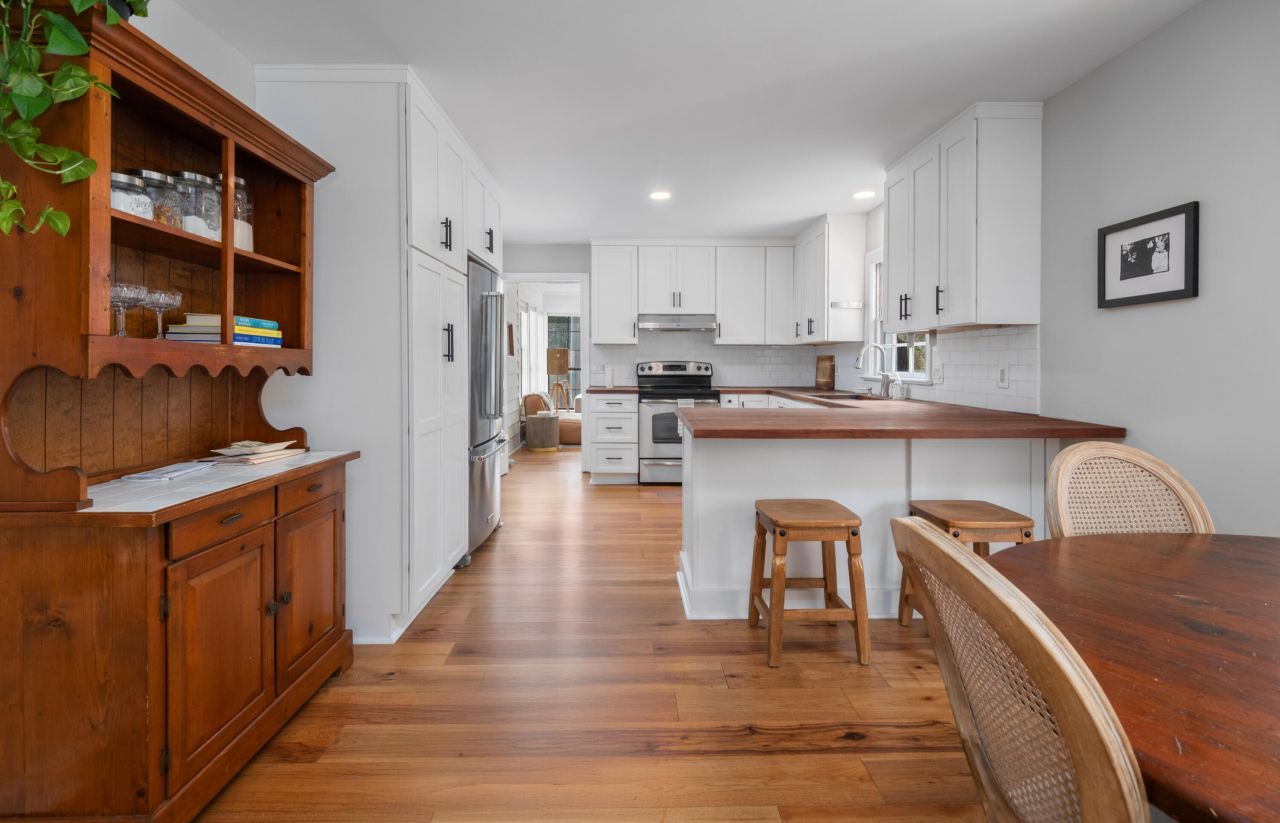 1055 Grand Concourse Street Photo 9