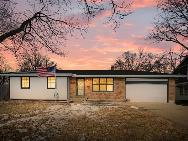 800 E Pearl Street, Harrisonville, MO 64701