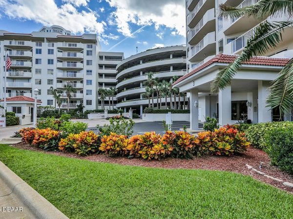 3 Oceans West Boulevard, Unit 7C1, Daytona Beach Shores, FL 32118