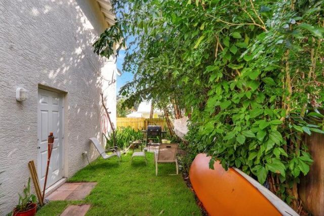 516 NW North River Drive, Stuart, FL 34994 Photo