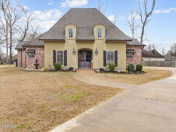 254 Nottingwood Court, Opelousas, LA 70570